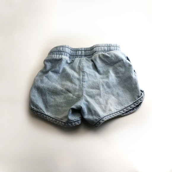 Toddler Girls Cat & Jack Denim Shorts 5T - Picture 2 of 3